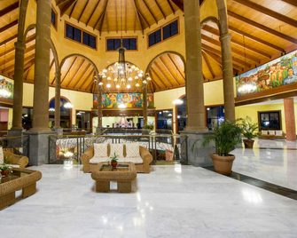 Bahia Principe Explore Costa Adeje - Adeje - Lobby