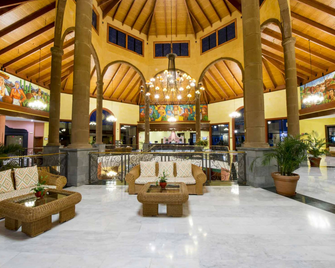 Bahia Principe Sunlight Costa Adeje - אדייחה - לובי