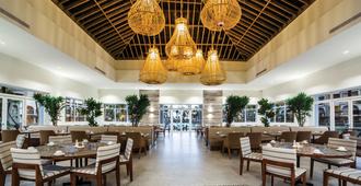 Secrets Royal Beach Punta Cana - Adults Only - פונטה קאנה - מסעדה