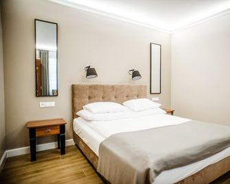 Pokoje Hotelowe Amore - Płock - Habitación