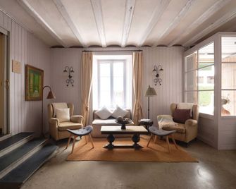 Mas Sant Marc - Puigcerdà - Living room