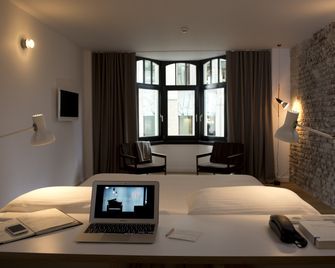 9 號中央酒店 - 布魯塞爾 - 布魯塞爾 - 臥室