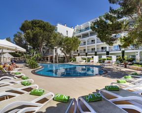 Aparthotel Houm Plaza Son Rigo