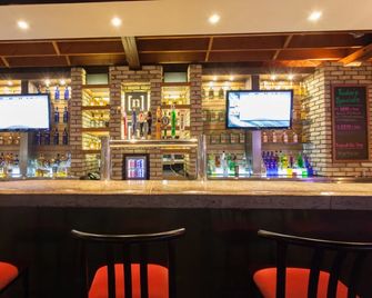 St. Norbert Hotel - וויניפג - בר