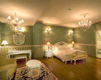Florence Resort Villa - Spa European Manor - Ren-ai Township - Спальня