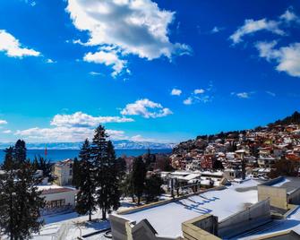 Apartments Fantasy - Ohrid - Balcón