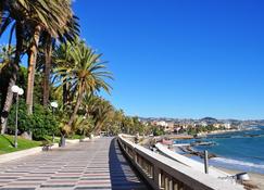 Italianway-Villa Mafalda - Sanremo - Praia