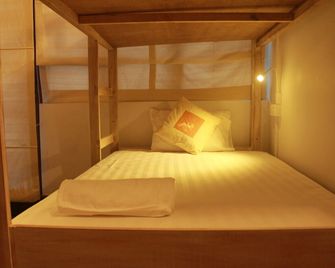 Layover Colombo - קולומבו - חדר שינה