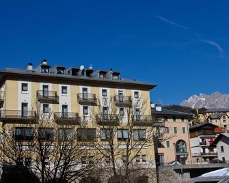 Hotel Belvedere - Pieve di Cadore - Edificio