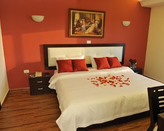 Al Murjan Palace Hotel Jounieh - Jounieh - Bedroom