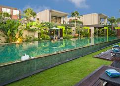 Cicada Luxury Townhouses - Kuta