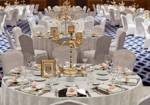 Doubletree By Hilton Istanbul Topkapi 26 7 8 Istanbul Hotel Deals Reviews Kayak