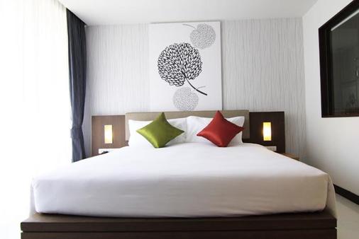 Aspira Prime Patong - Patong - Bedroom