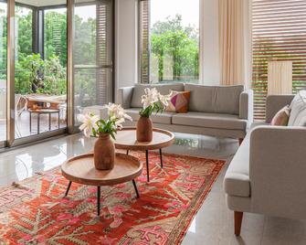 Bungalow 99 - ניו דלהי - שירותי מקום האירוח