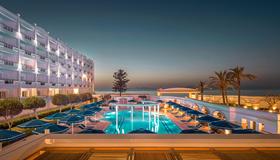 Mitsis Grand Hotel Beach Hotel - Rodos - Zwembad