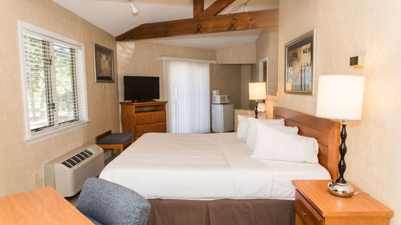 Cedar Park Whirlpool Suites