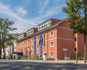 Tulip Inn Frankfurt Airport - Neu Isenburg - Building