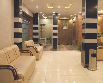 Amin Hotel Peshawar - Peshawar - Lobby