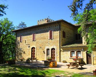 Castello Cortevecchio - Gubbio - Byggnad