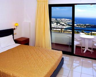 Pela Mare Hotel - Agia Pelagia - Phòng ngủ