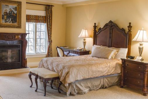 Riverbend Inn and Vineyard - Niagara-on-the-Lake - Bedroom