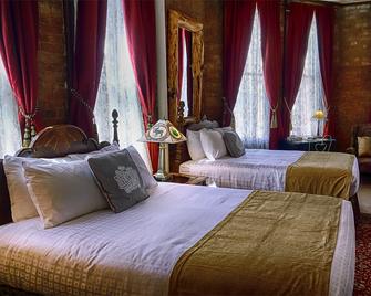 Delaware Hotel - Leadville - Bedroom