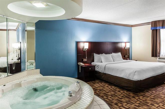 Quality Inn And Suites Quakertown Allentown 87 1 2 1