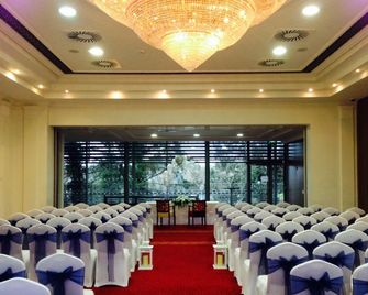 The Lucan Spa Hotel - Lucan - Sala de reuniones