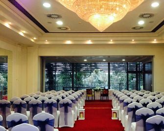 The Lucan Spa Hotel - Lucan - Sala riunioni