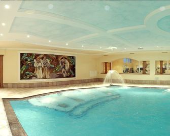 Grand Hotel Liberty - Riva del Garda - Pool