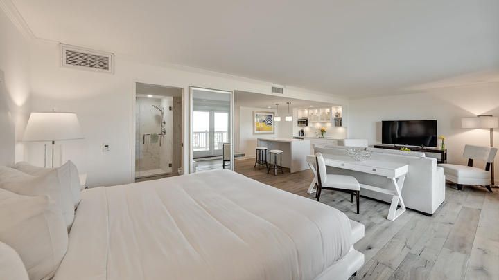 Icona Avalon 199 5 9 9 Avalon Hotel Deals Reviews Kayak