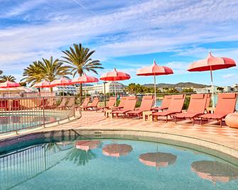 Nyx Hotel Ibiza By Leonardo Hotels-Adults Only - סנט אנטוני דה פורמני - בריכה