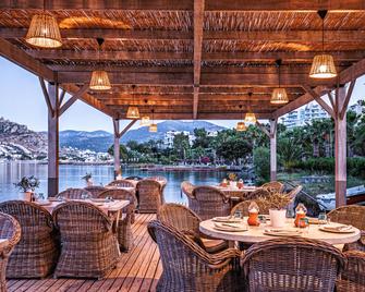 Cape Bodrum Luxury Hotel & Beach - גונדואן - מסעדה