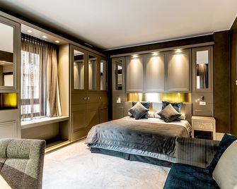 Palazzo Doglio - Cagliari - Bedroom