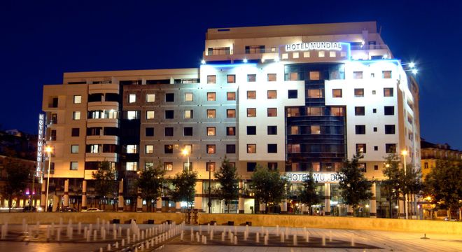 Hotel Mundial - Lisbon - Building