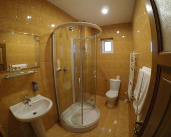 Hotel Hermes - Alba Iulia - Badkamer