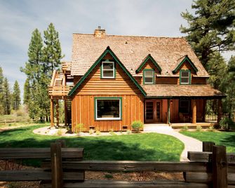Camp Richardson Resort - Lake Tahoe South - Bâtiment