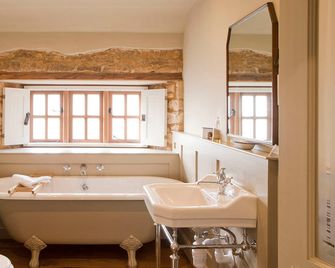 The Ebrington Arms - Chipping Campden - Bagno