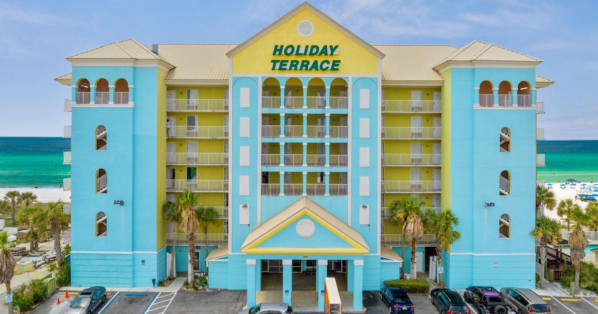 Holiday terrace beachfront hotel a by the sea resort aed 162 panama