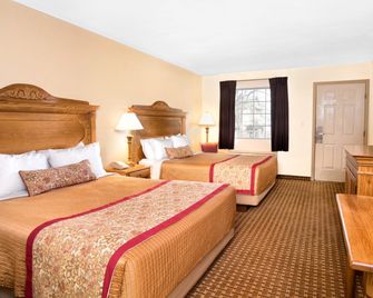 Gazebo Inn - Branson - Bedroom