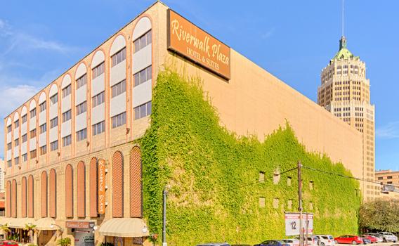 Riverwalk Plaza Hotel Aed 255 A E D 1 0 8 4 San Antonio
