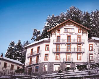 Hotel Auberge Du Val Joli - Séez - Building