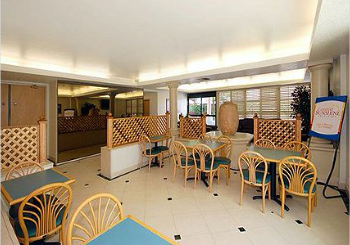 Comfort Inn Suites Sea Tac Airport C 93 C 1 7 3 Seatac