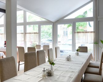 Hotel Ambasador - סקופיה - מסעדה