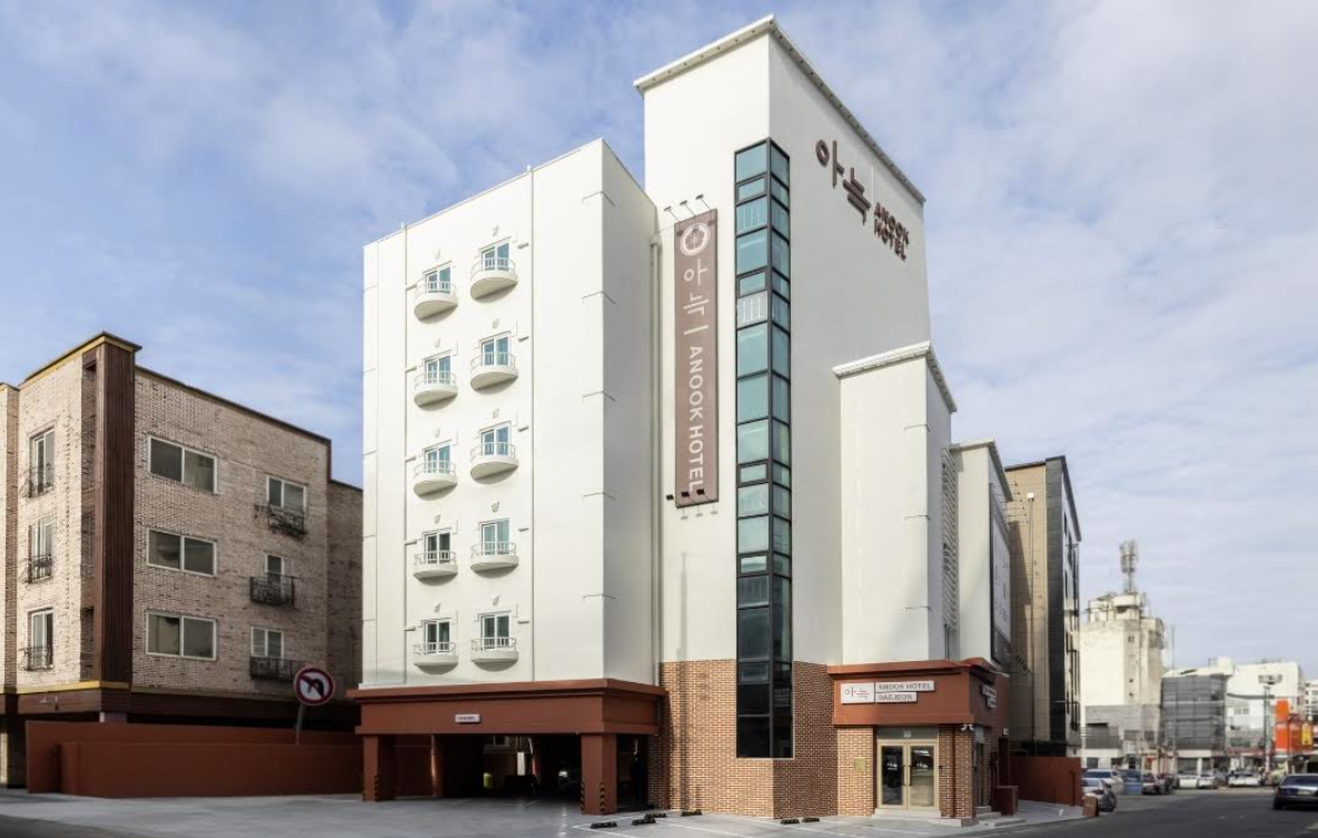 Anook Hotel Jungangro Station - Daejeon - Building