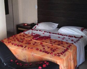 Hotel Real Santa María - Cuernavaca - Bedroom