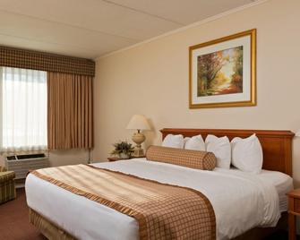 Fort William Henry Hotel and Conference Center - Lake George - Makuuhuone