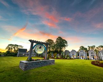 The East Island Reserve Hotel - Middletown - Outdoor view