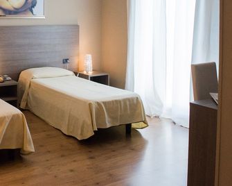 Grappolo D'oro - Montebelluna - Bedroom