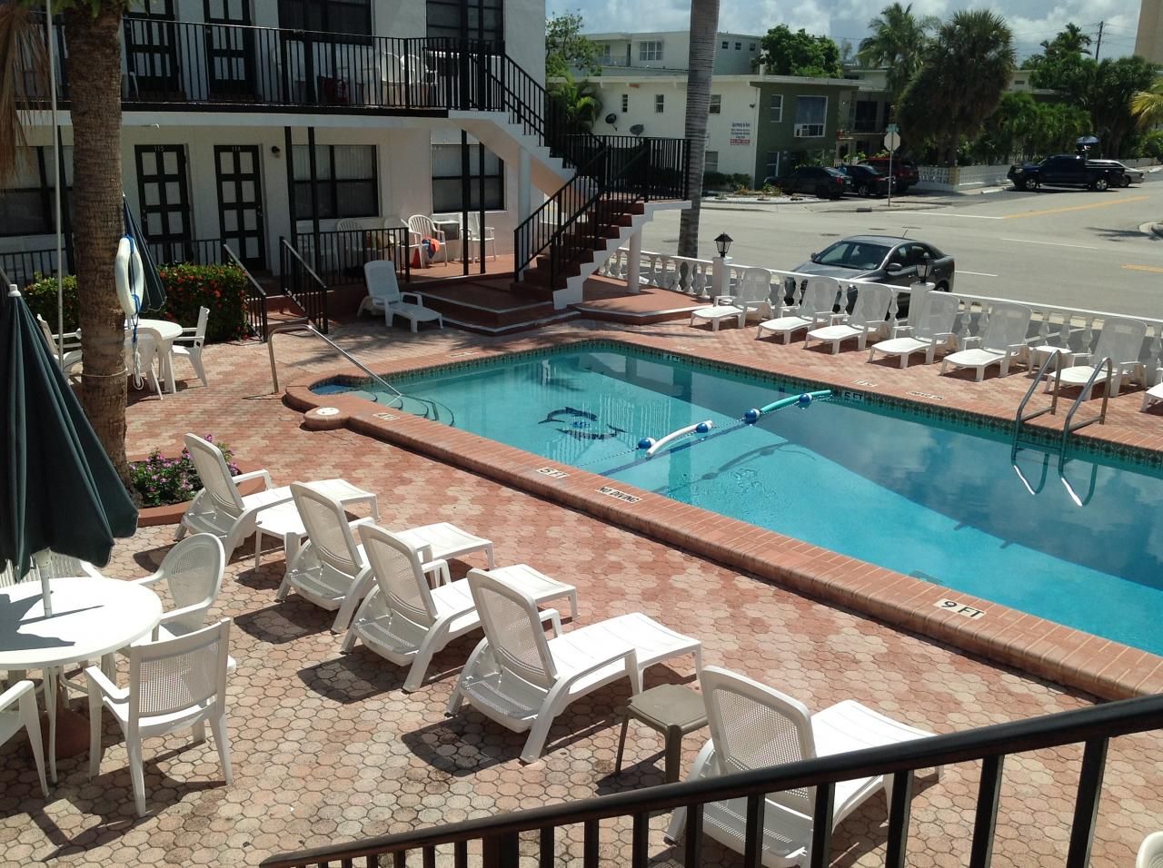 Napoli Belmar Resort - فورت لاودردال - حوض السباحة